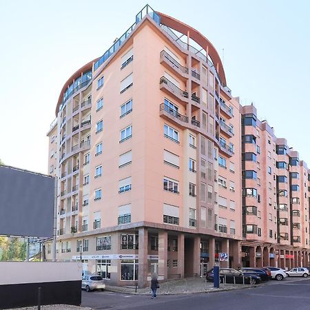 Laranjeiras Design By Homing Apartment Lisbon Bagian luar foto