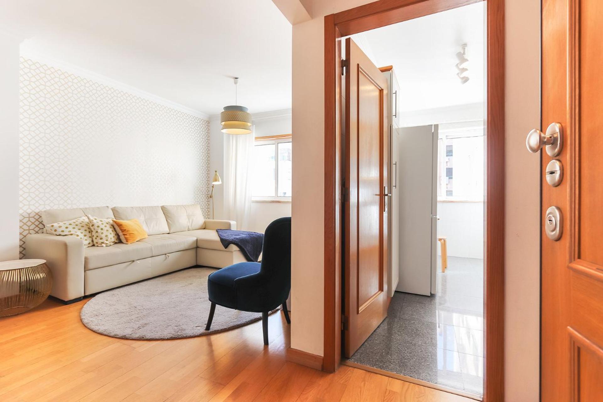 Laranjeiras Design By Homing Apartment Lisbon Bagian luar foto