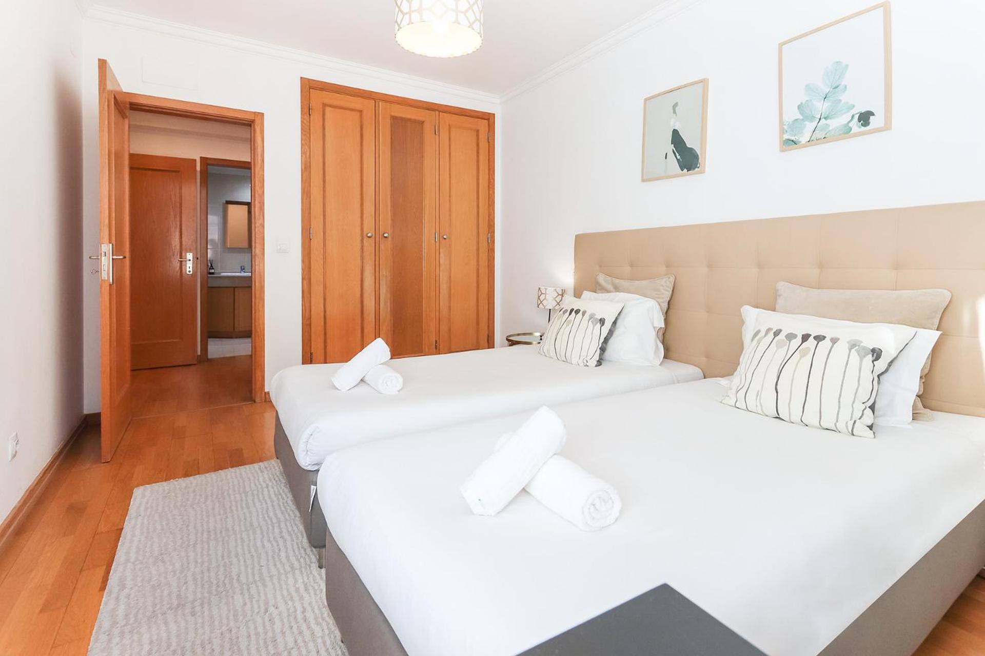 Laranjeiras Design By Homing Apartment Lisbon Bagian luar foto