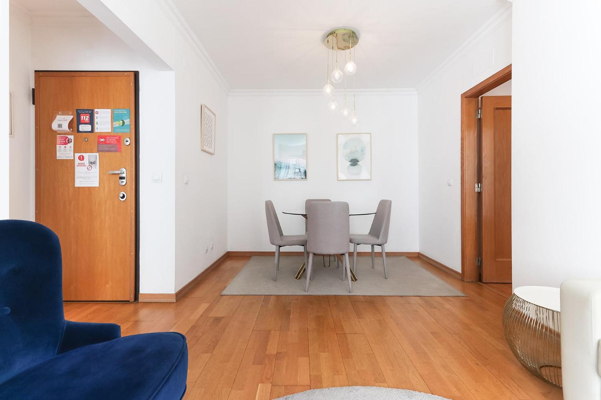Laranjeiras Design By Homing Apartment Lisbon Bagian luar foto